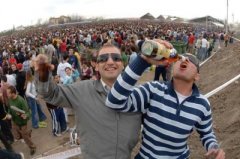 54542-botellon.jpg, 33 KB